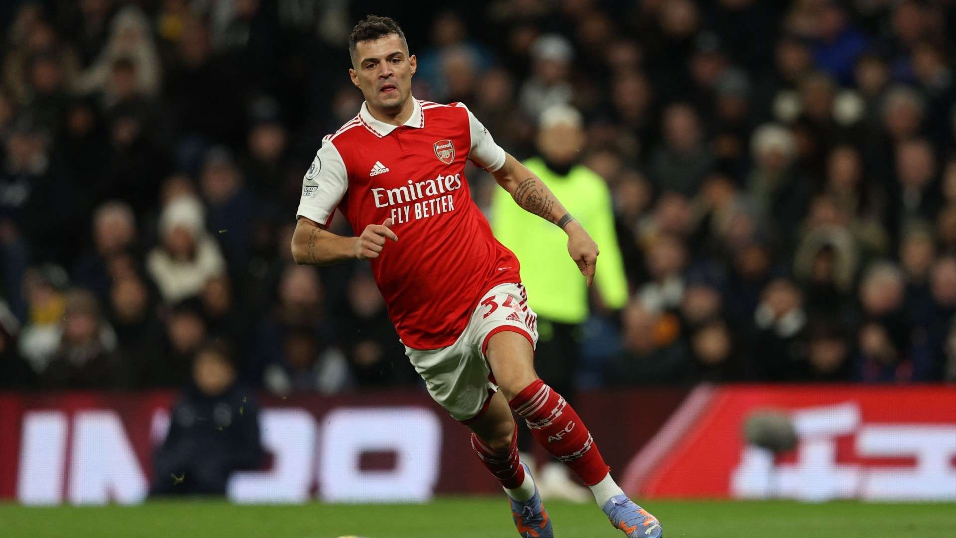 Xhaka-Arsenal