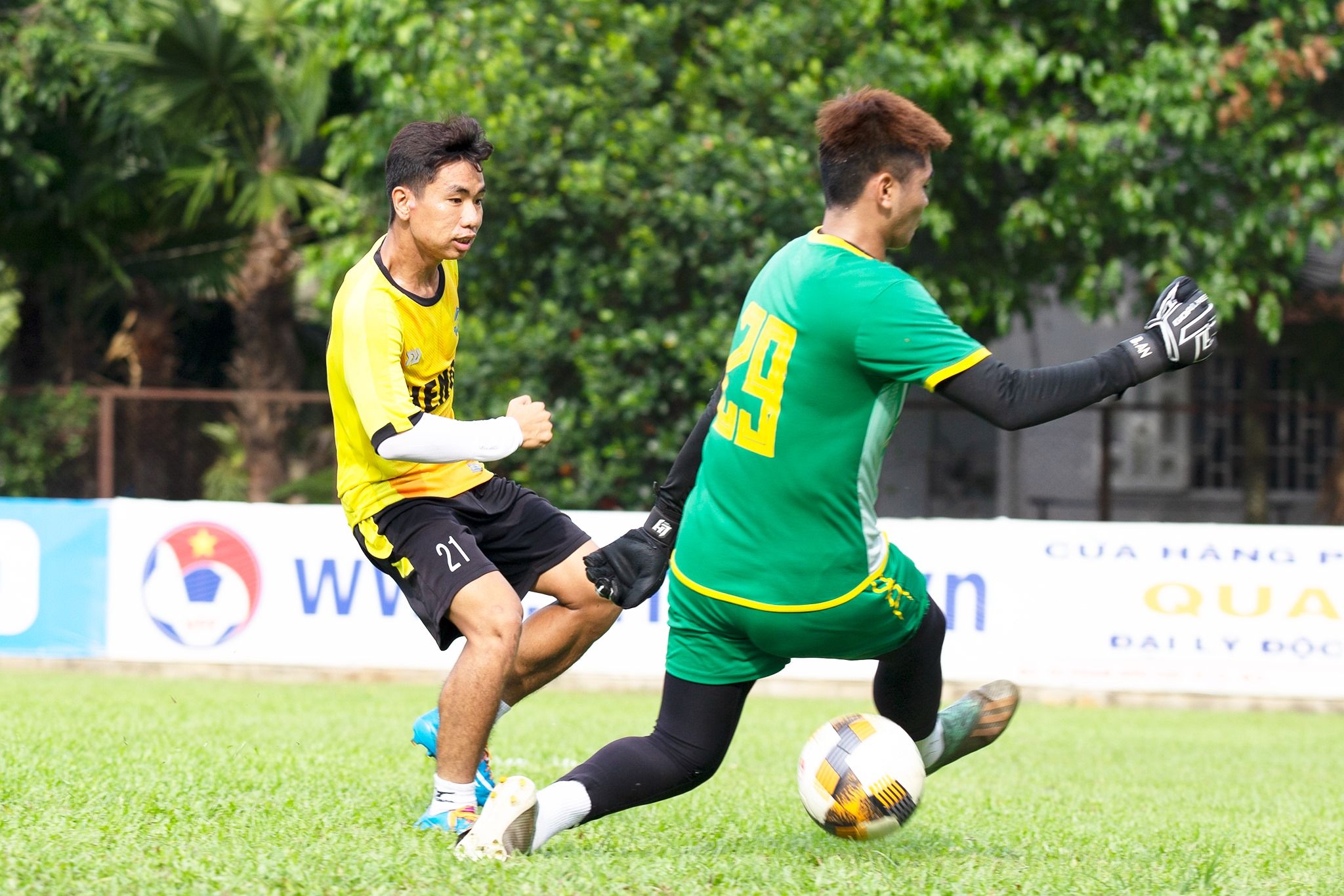 Lam Thai Tan Gia Dinh FC