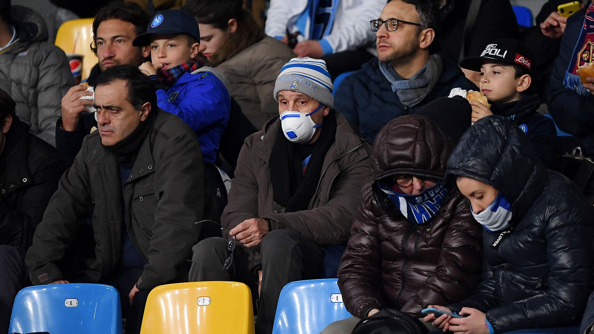 Napoli Barcelona Coronavirus Itália 2020