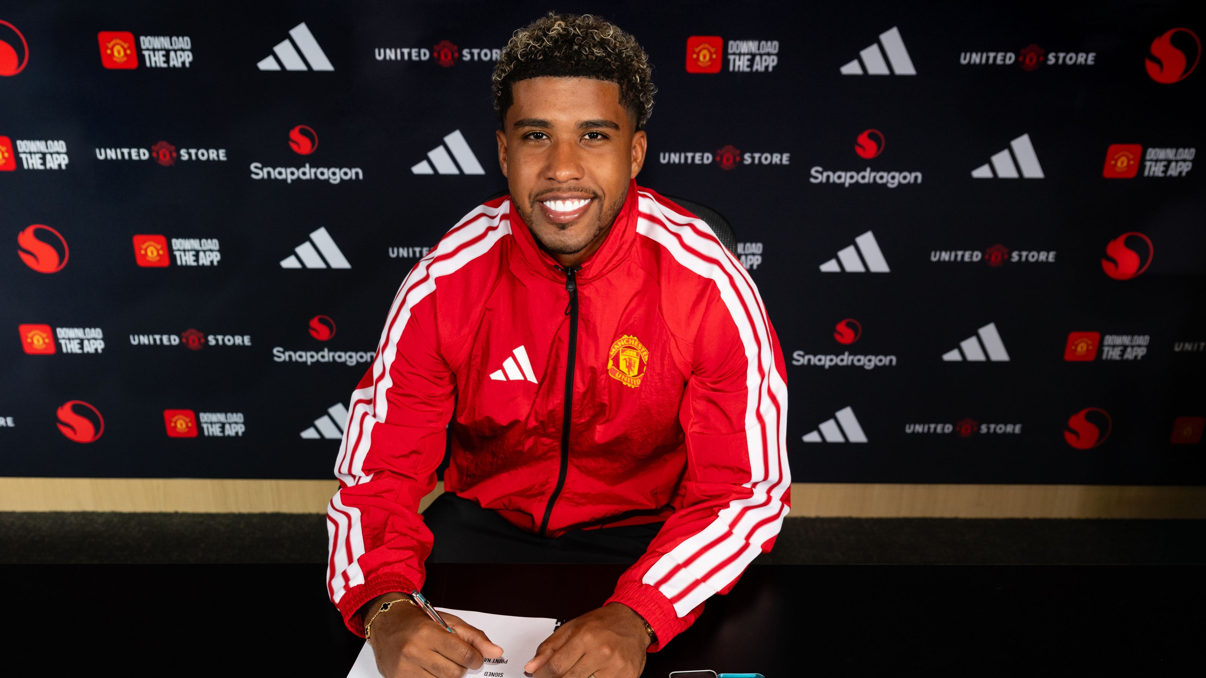 Andrey Santos Manchester United 2026