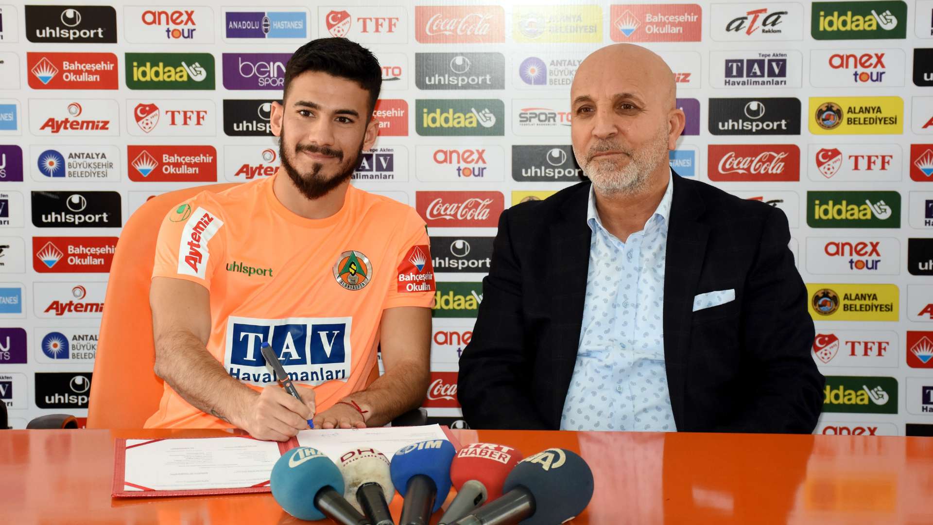 Lucas Martin Villafanez Hasan Cavusoglu Aytemiz Alanyaspor