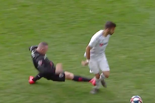 Rooney dc united mls red card