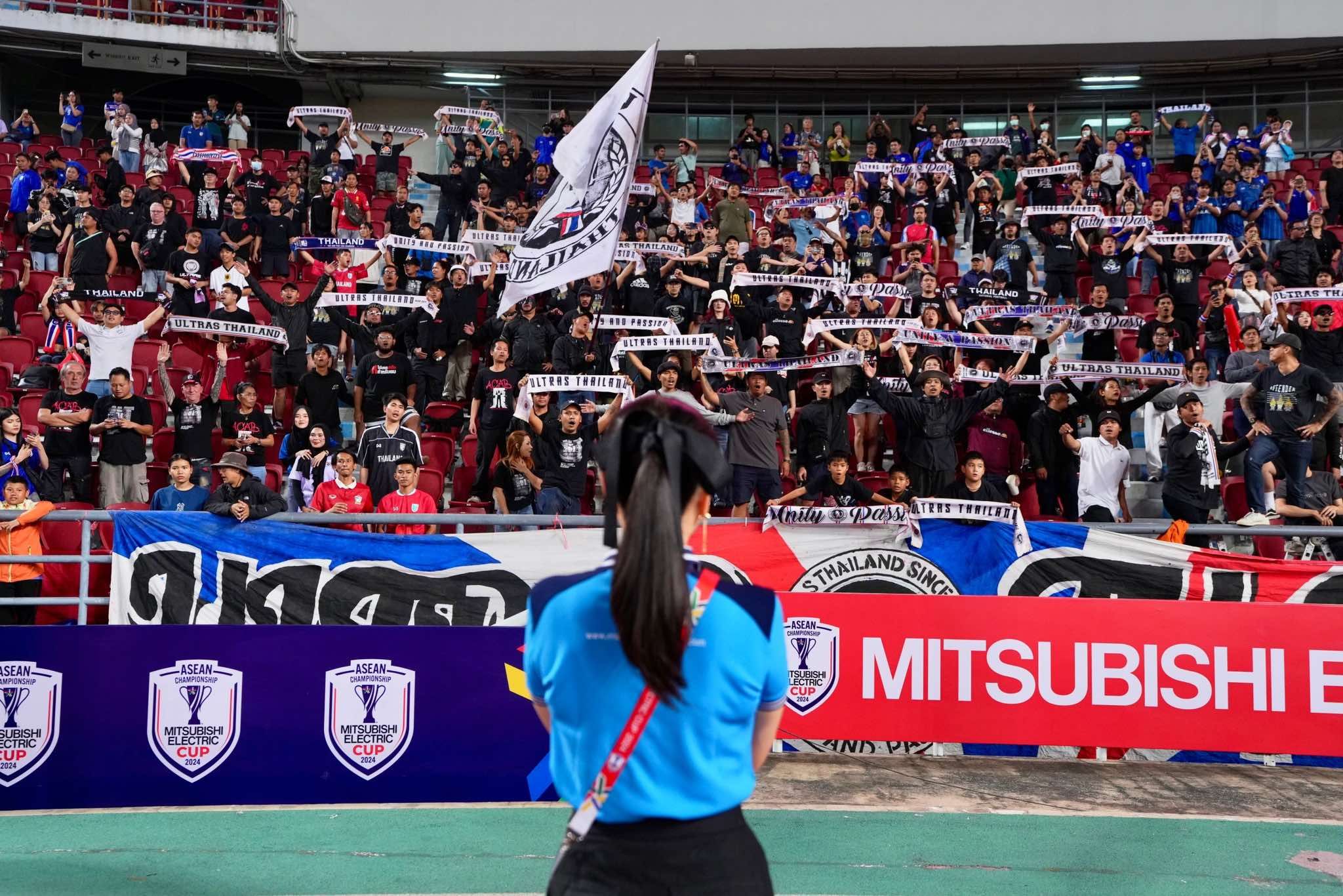 นวลพรรณ ล่ำซำ