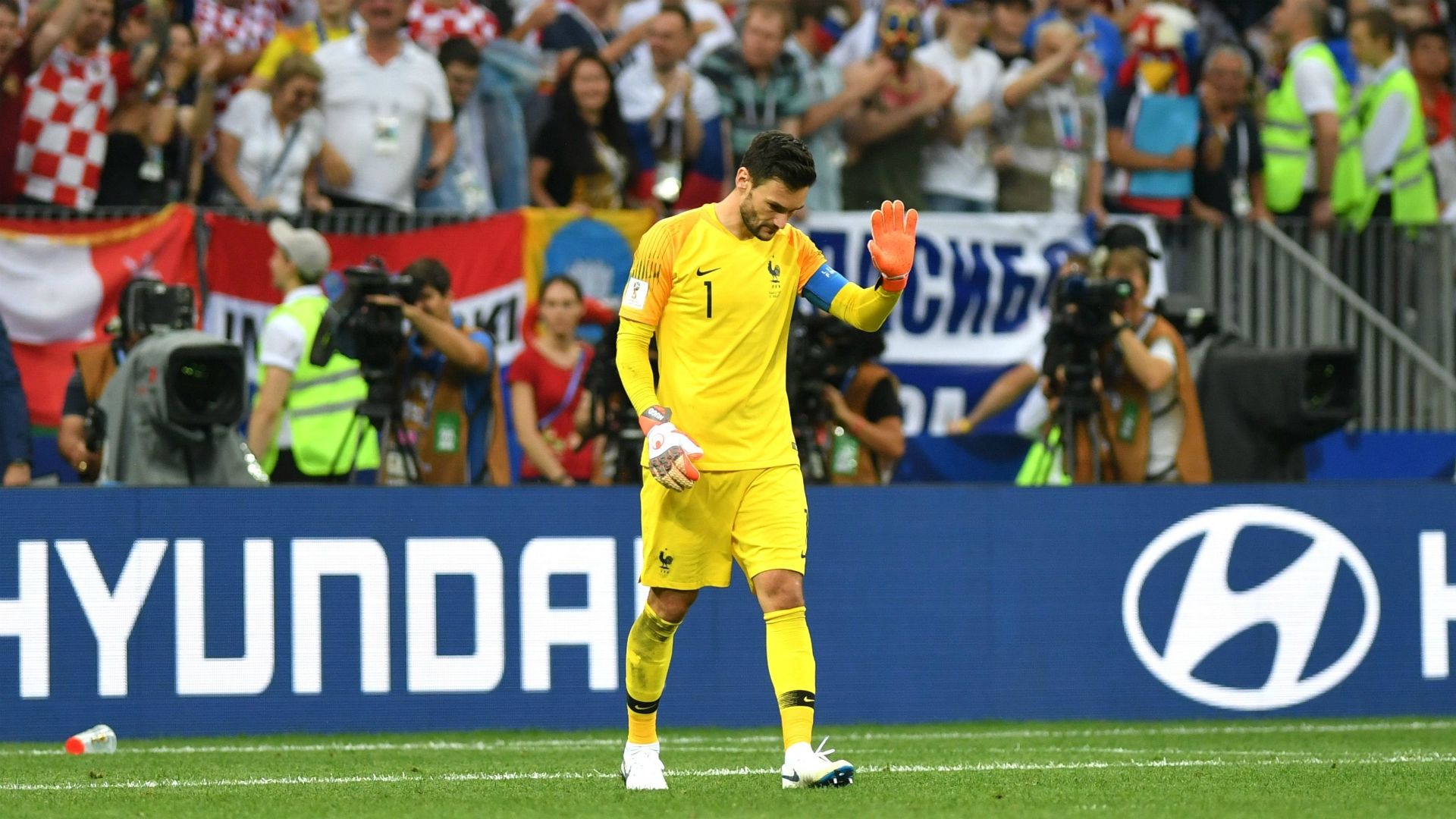 Hugo Lloris France Croatia World Cup Final 15072018.jpg