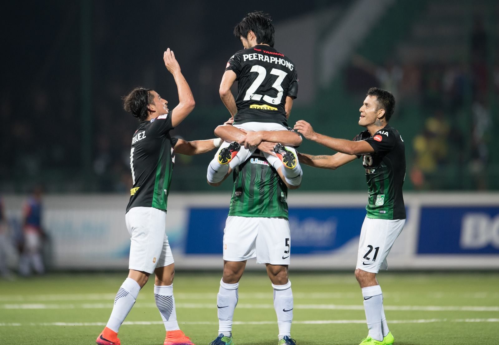 บางกอกกล๊าส - ศรีสะเกษ