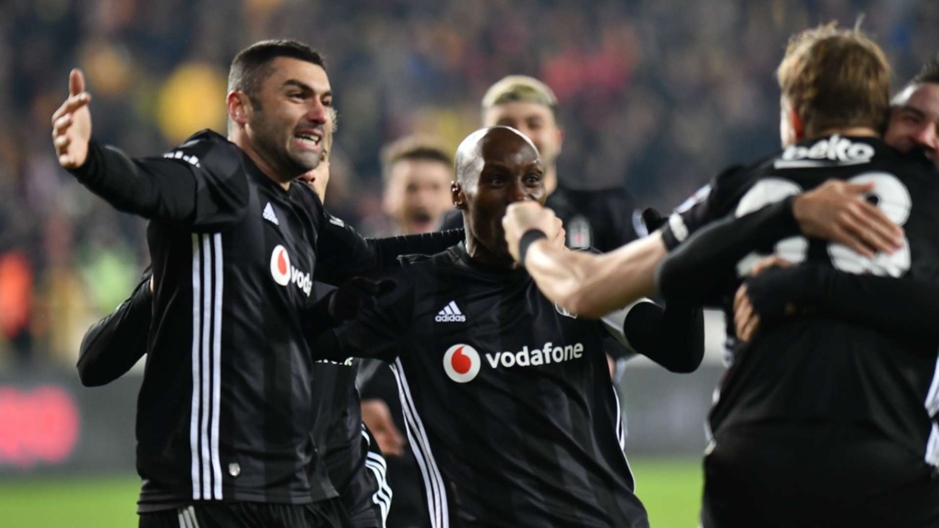 Besiktas Yeni Malatyaspor Gol Sevinc