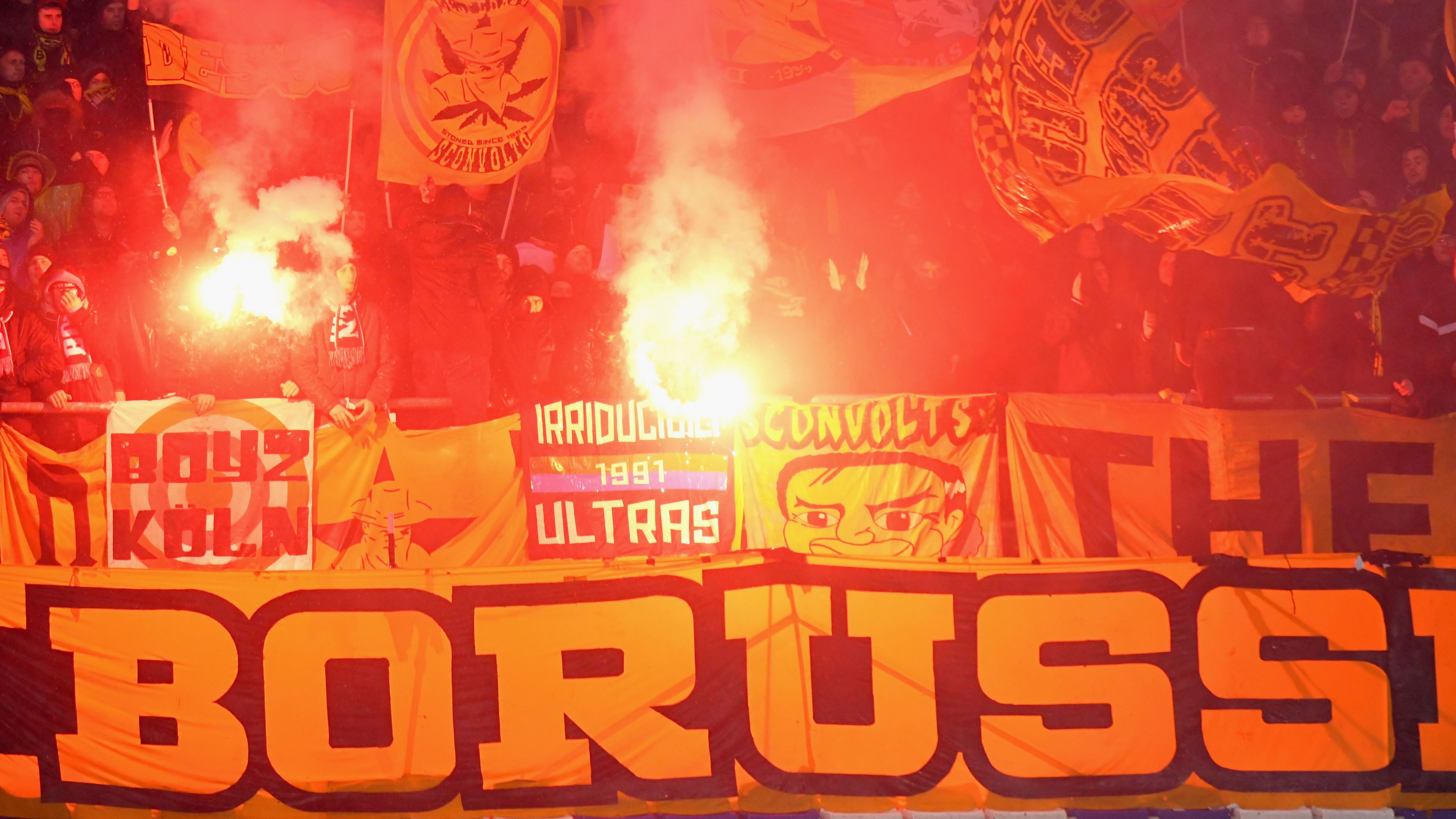 Atalanta Borussia Dortmund fans Europa League