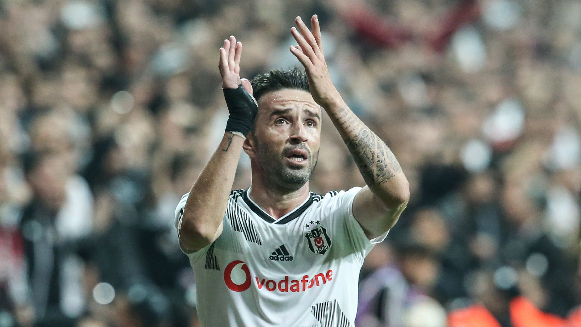 Gokhan Gonul Besiktas 27102017