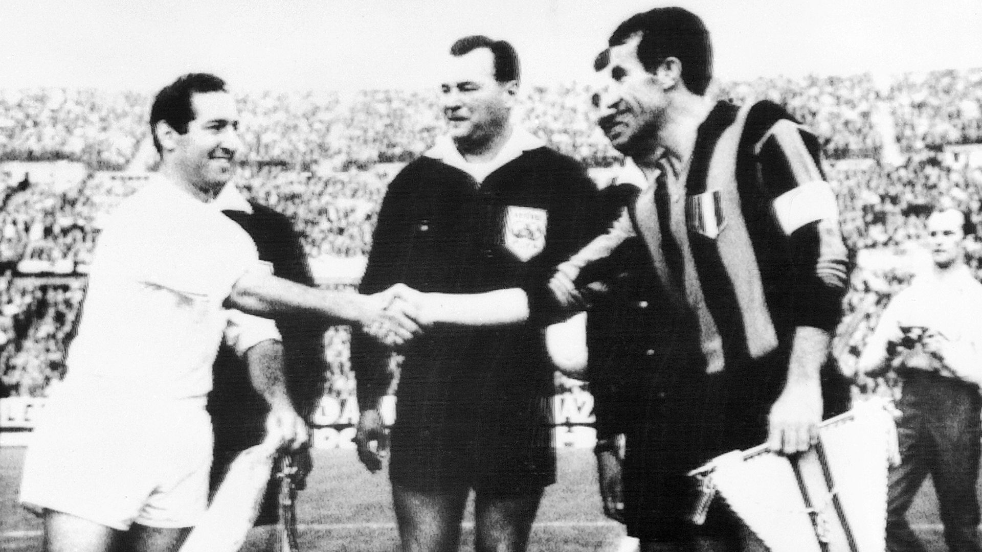 Francisco Gento Armando Picchi Real Madrid Inter 1964