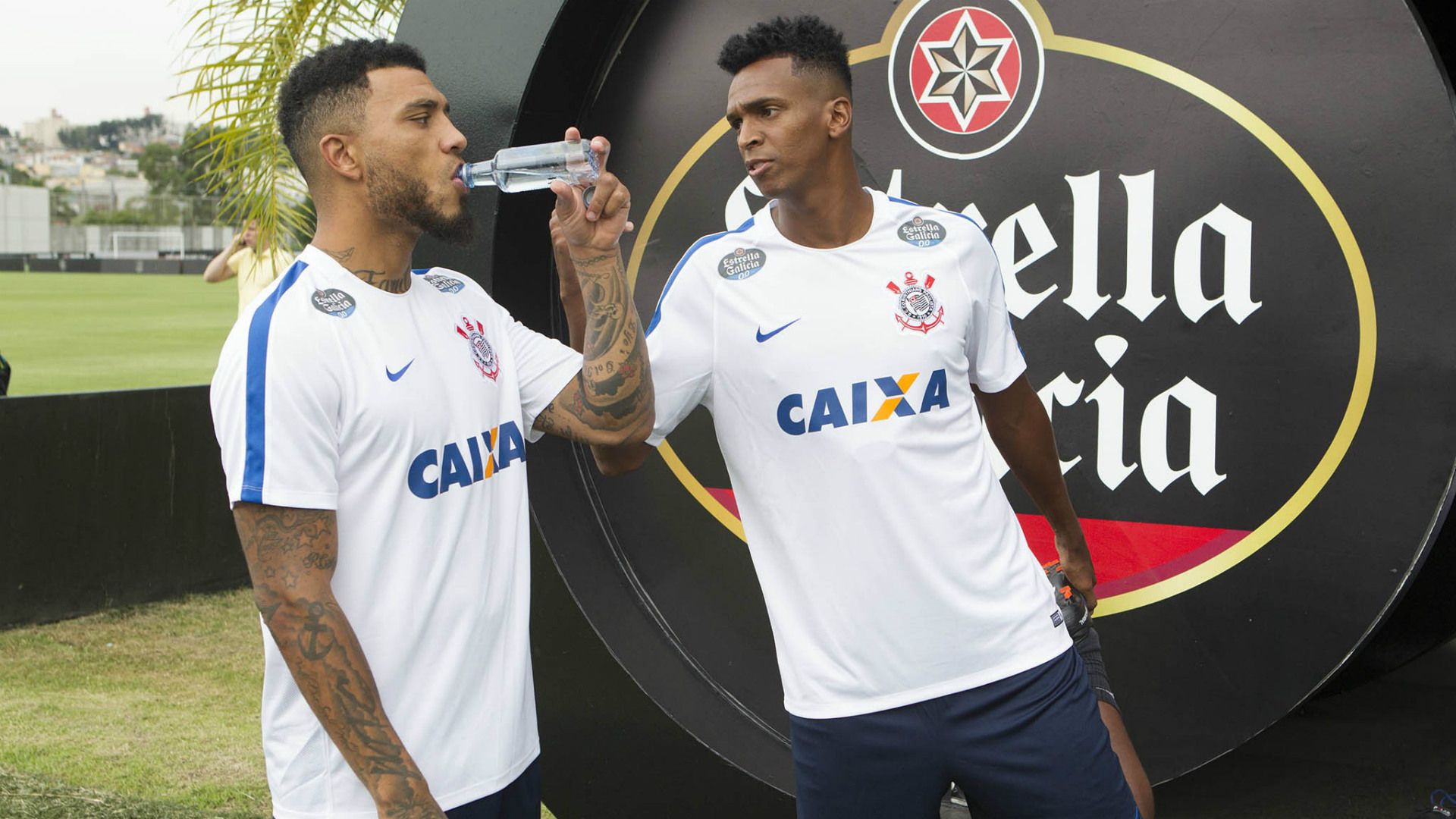 Jô e Kazim - Corinthians - 11/01/2017