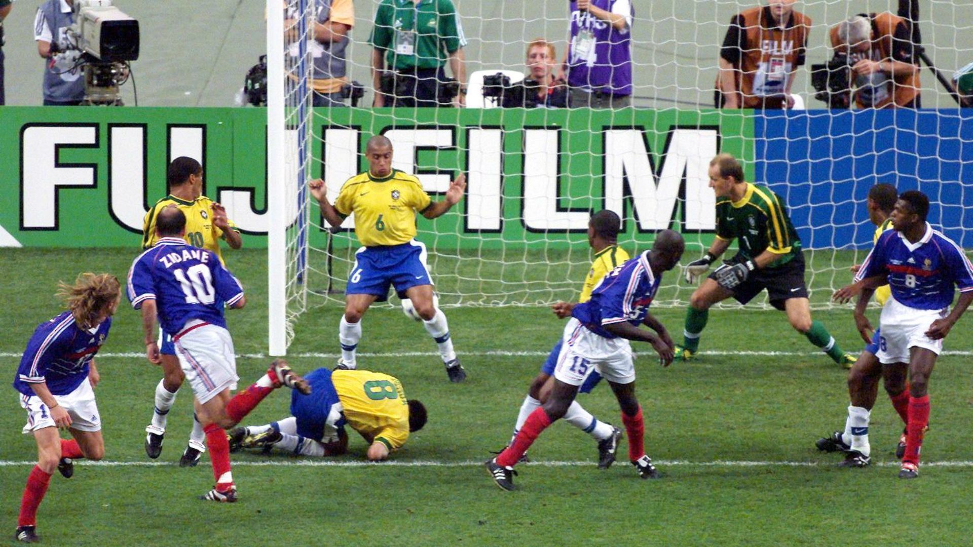 Zidane gol Copa 1998 Brasil França