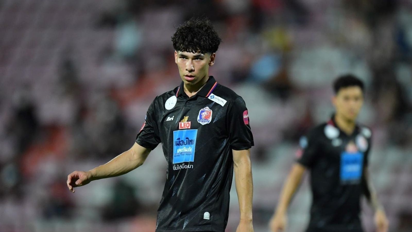 เบน เดวิส การท่าเรือ เอฟซี