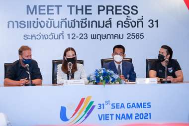 นวลพรรณ ล่ำซำ