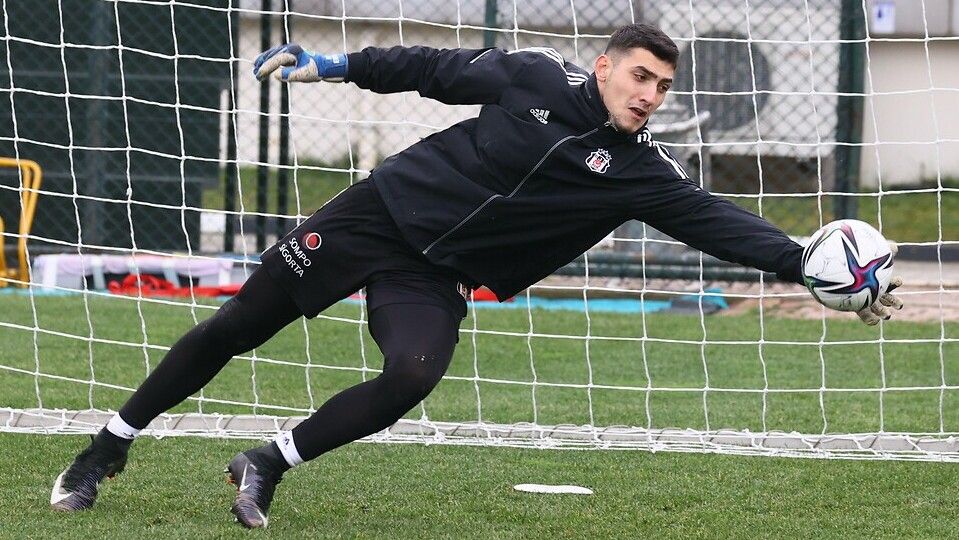 Emre Bilgin Besiktas Training