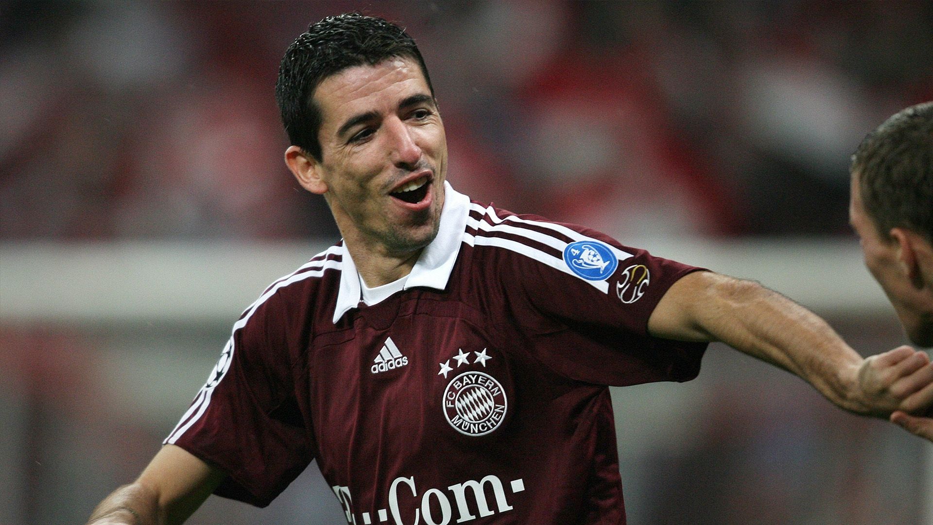 19 - Roy Makaay