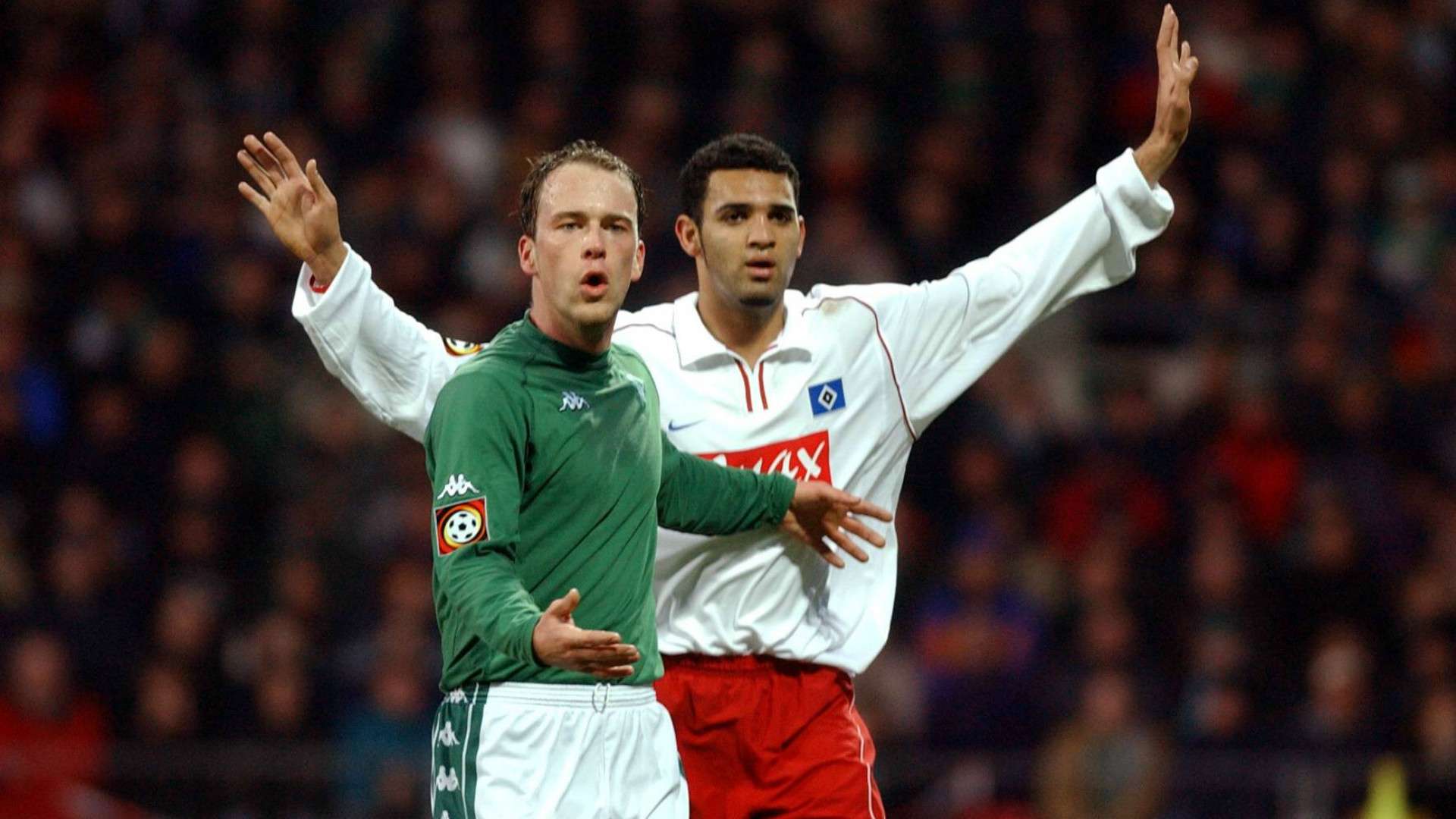 ONLY GERMANY // Fabian Ernst Roda Antar Hamburger SV Werder Bremen Bundesliga 02242002
