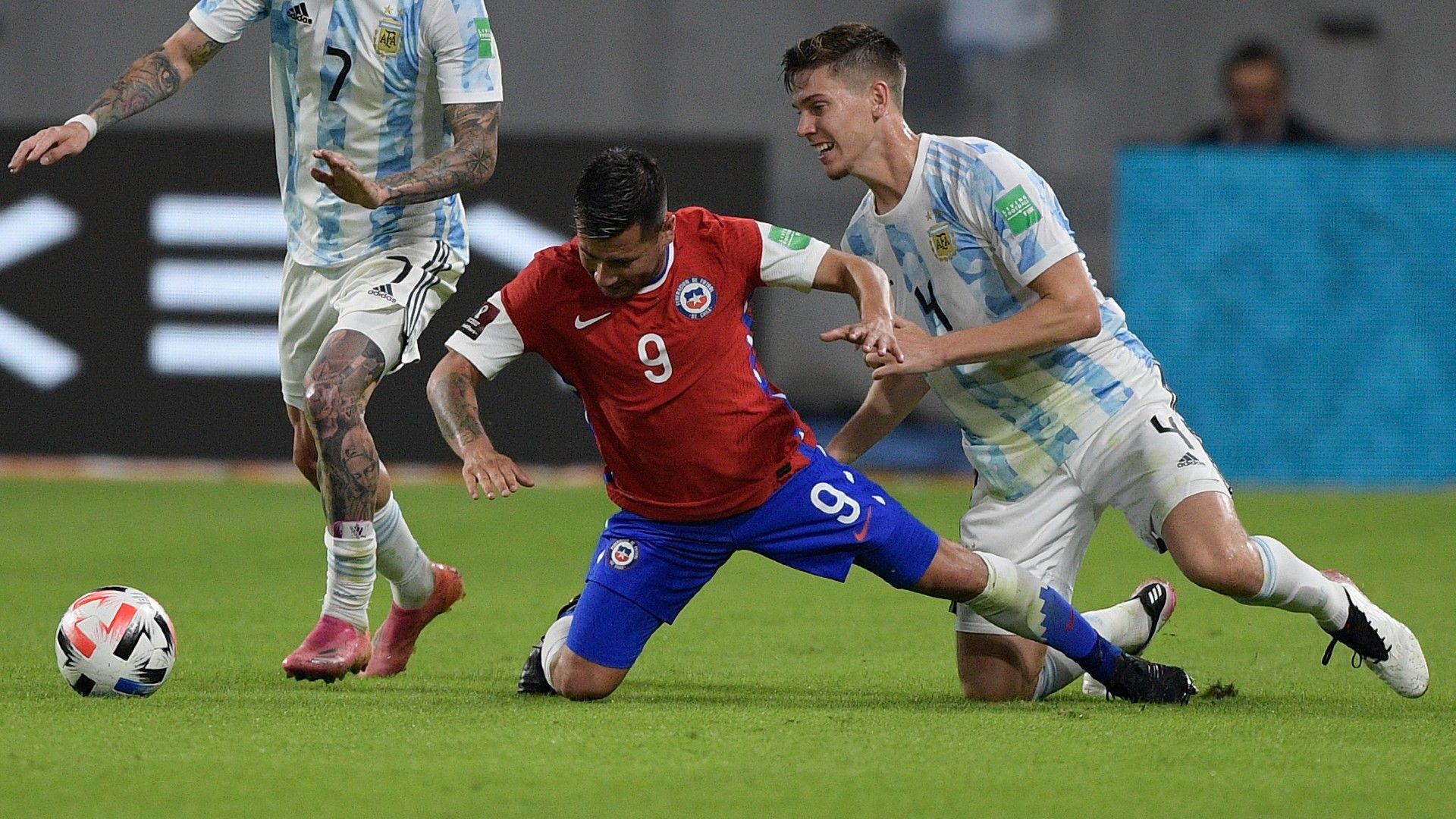 Foyth Alexis Sanchez Argentina Chile Fecha 7 Eliminatorias Sudamericanas 2021