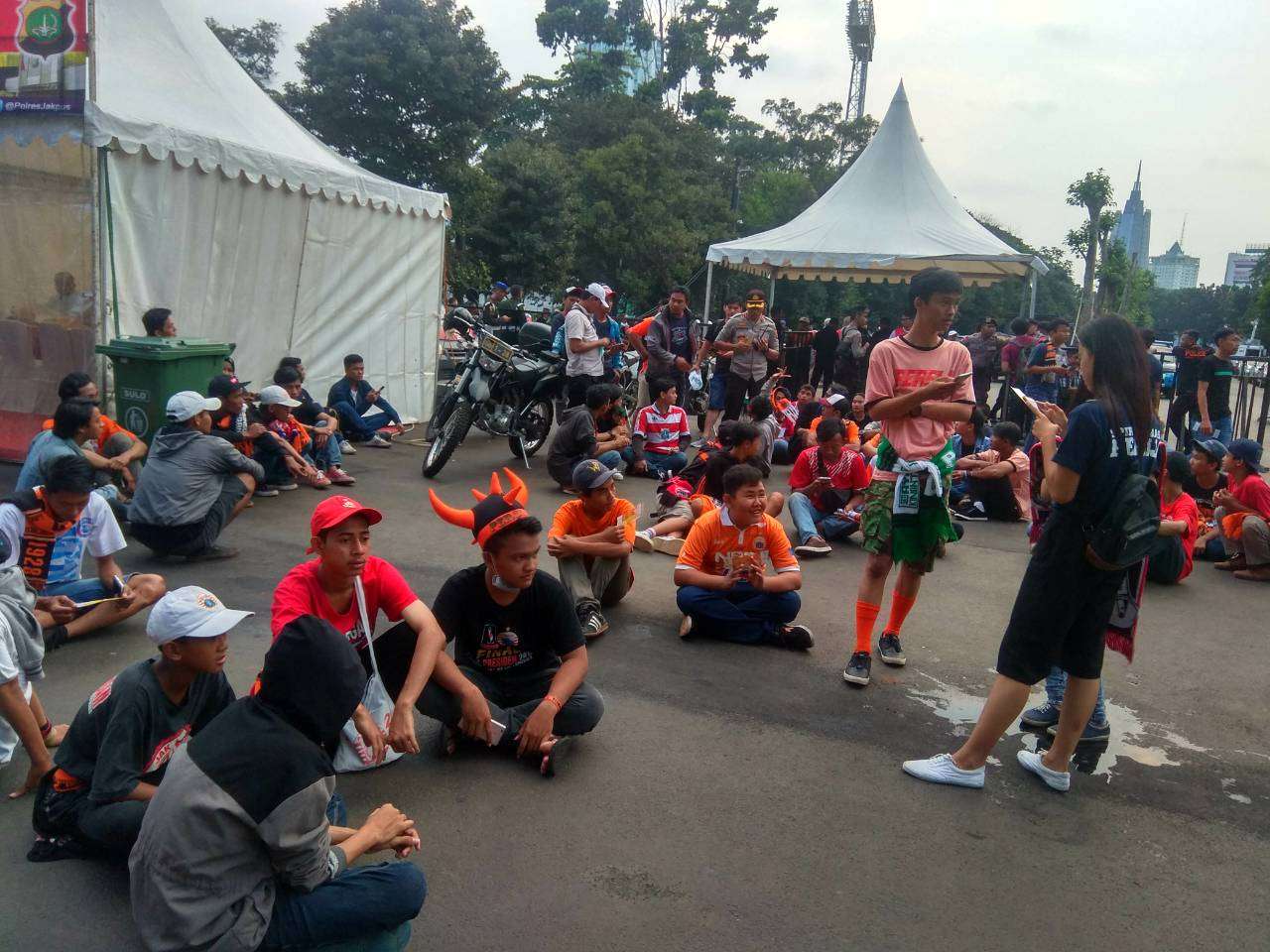 Korban Tiket Palsu Persija - Piala AFC