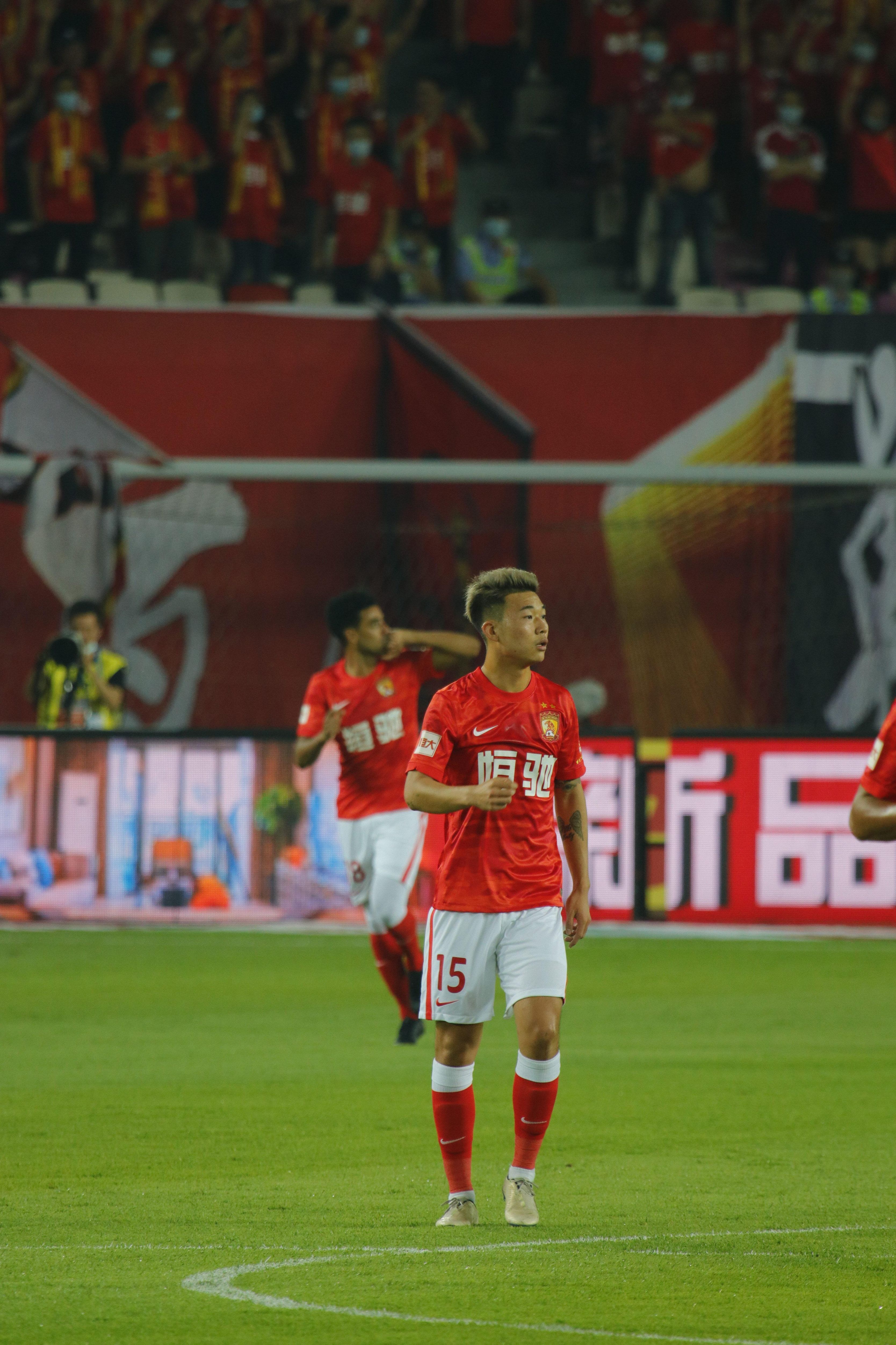 yan dinghao Guangzhou FC