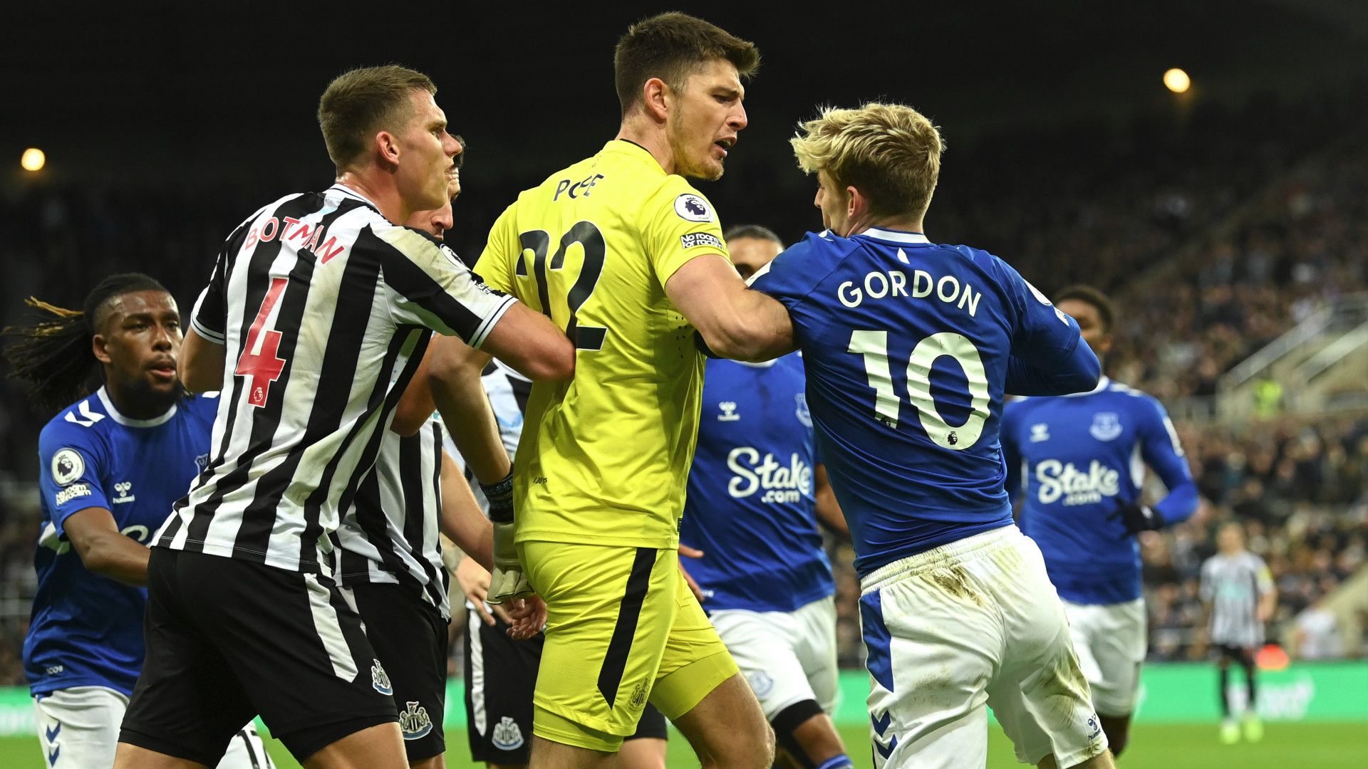 Anthony Gordon 2022-23