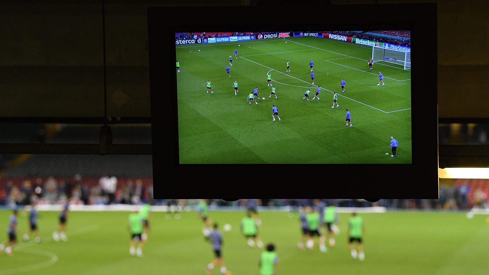 Fußball heute im TV und im LIVE STREAM