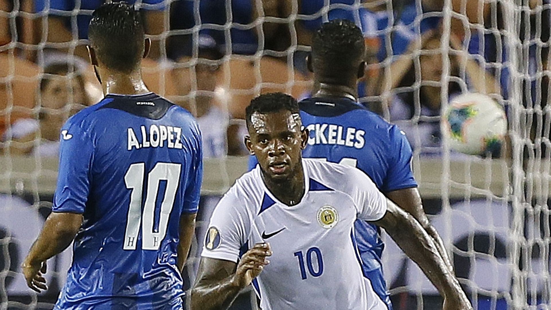Leandro Bacuna Honduras v Curazao Gold Cup 06222019