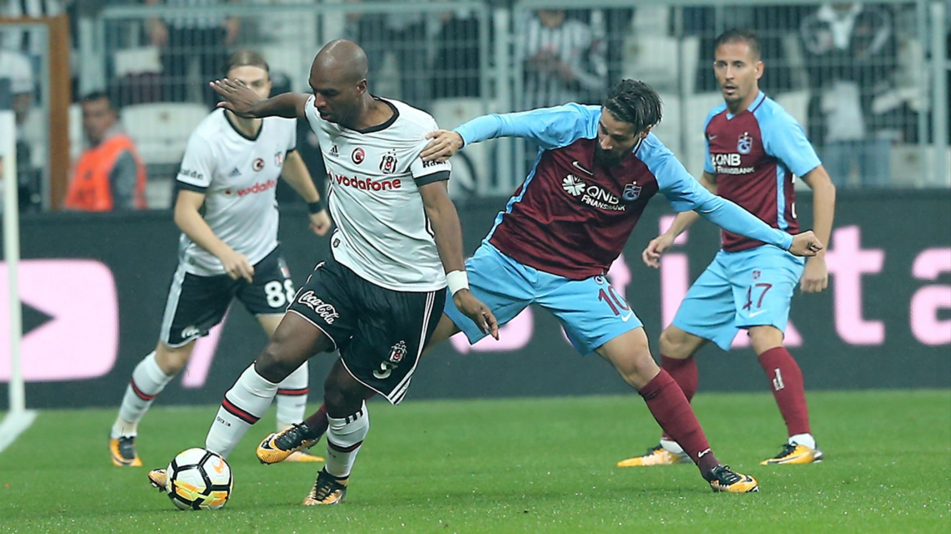 Ryan Babel Olcay Sahan Besiktas Trabzonspor 10012017