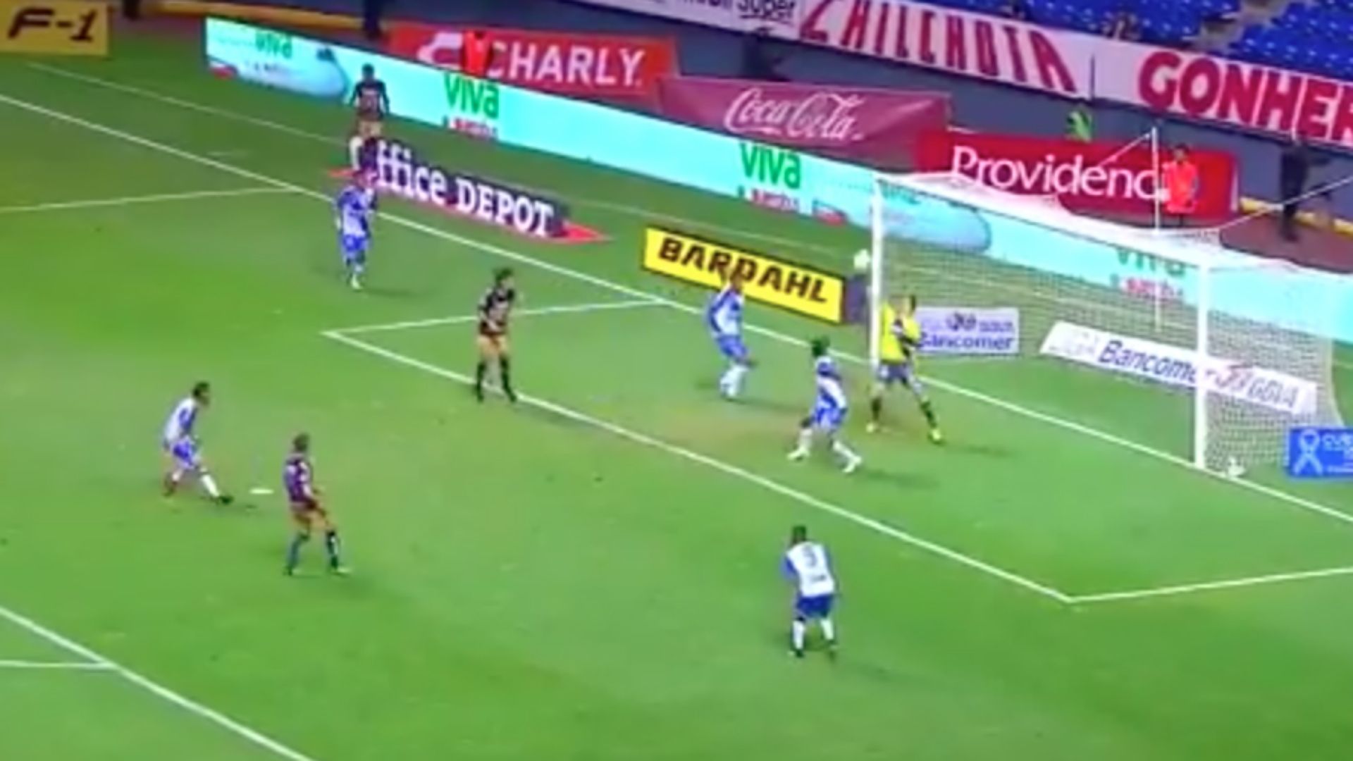 Atajada Moisés Muñoz