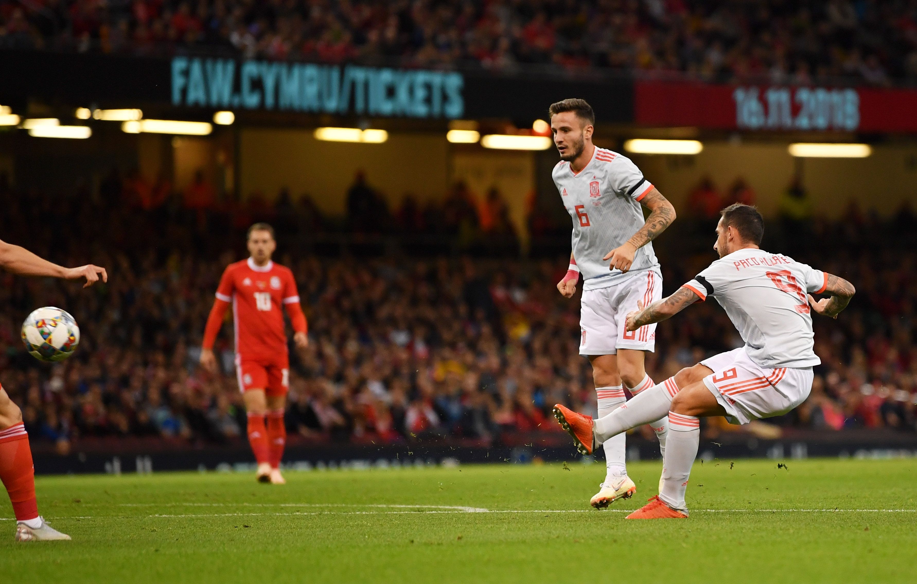 PACO ALCACER GALES ESPAÑA AMISTOSO INTERNACIONAL