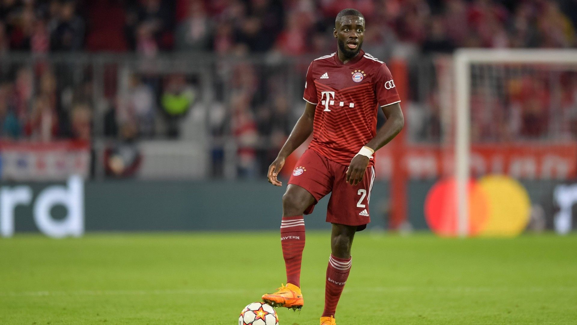 ONLY GERMANY Dayot Upamecano Bayern Villarreal
