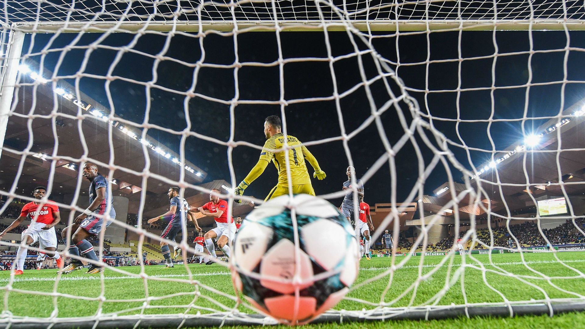 Danijel Subasic Monaco Besiktas