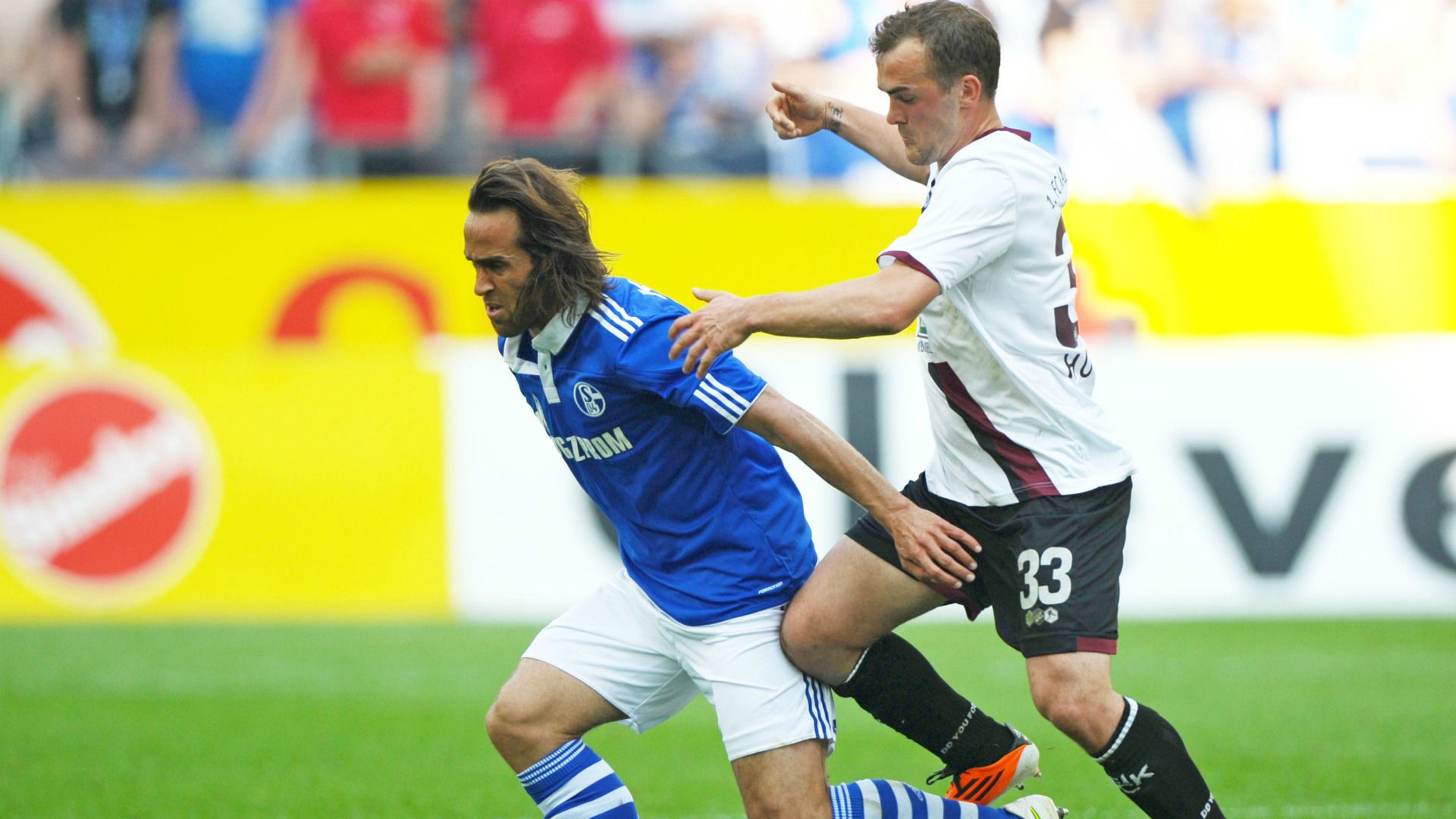 Ali Karimi Schalke 2011
