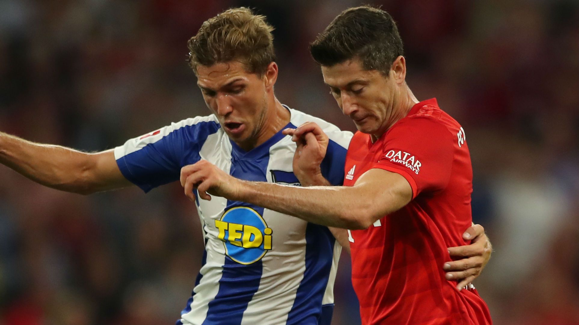 Robert Lewandowski Bayern Munich Niklas Stark Hertha