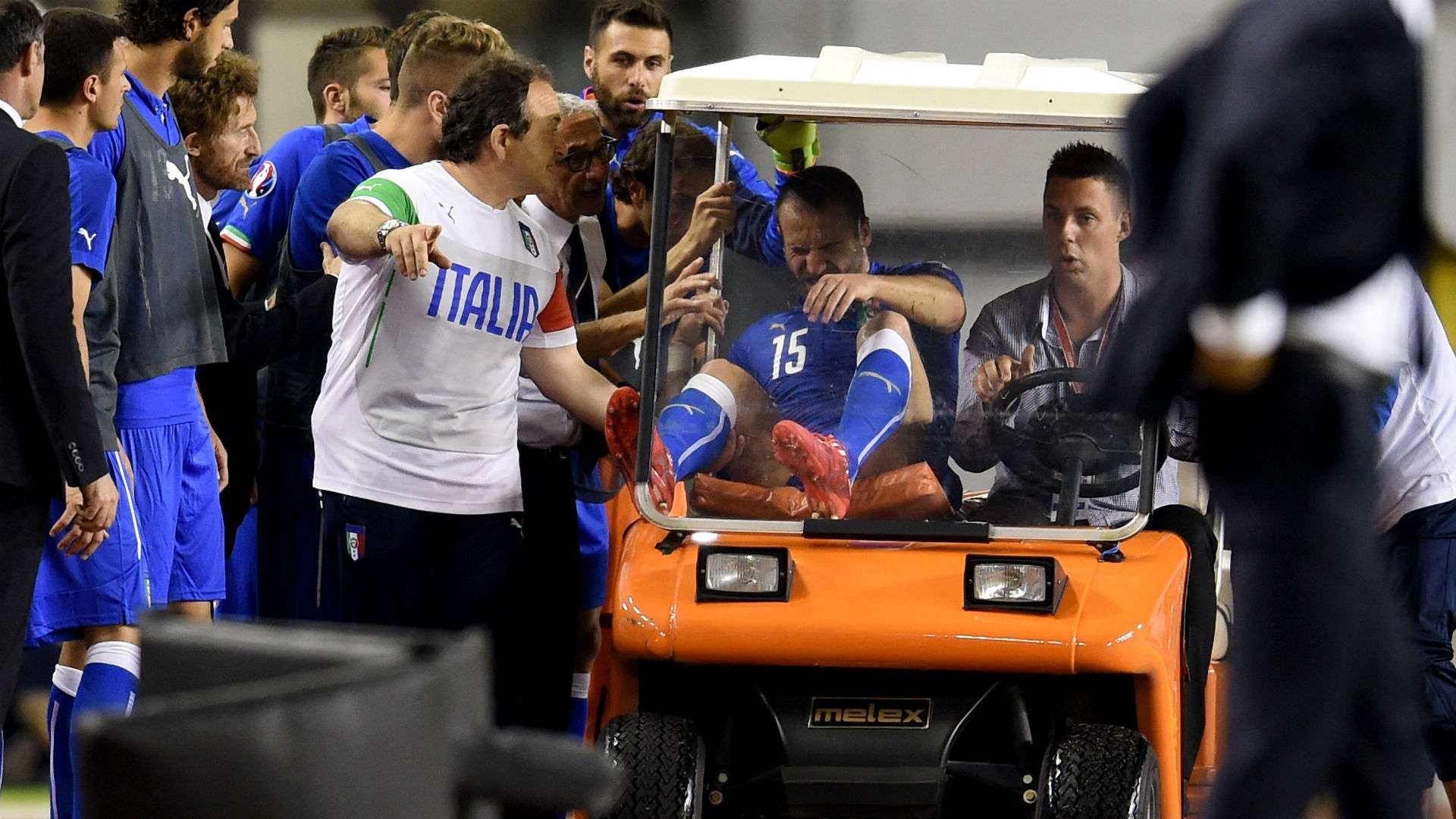 Lorenzo De Silvestri Croatia Italy Euro 2016
