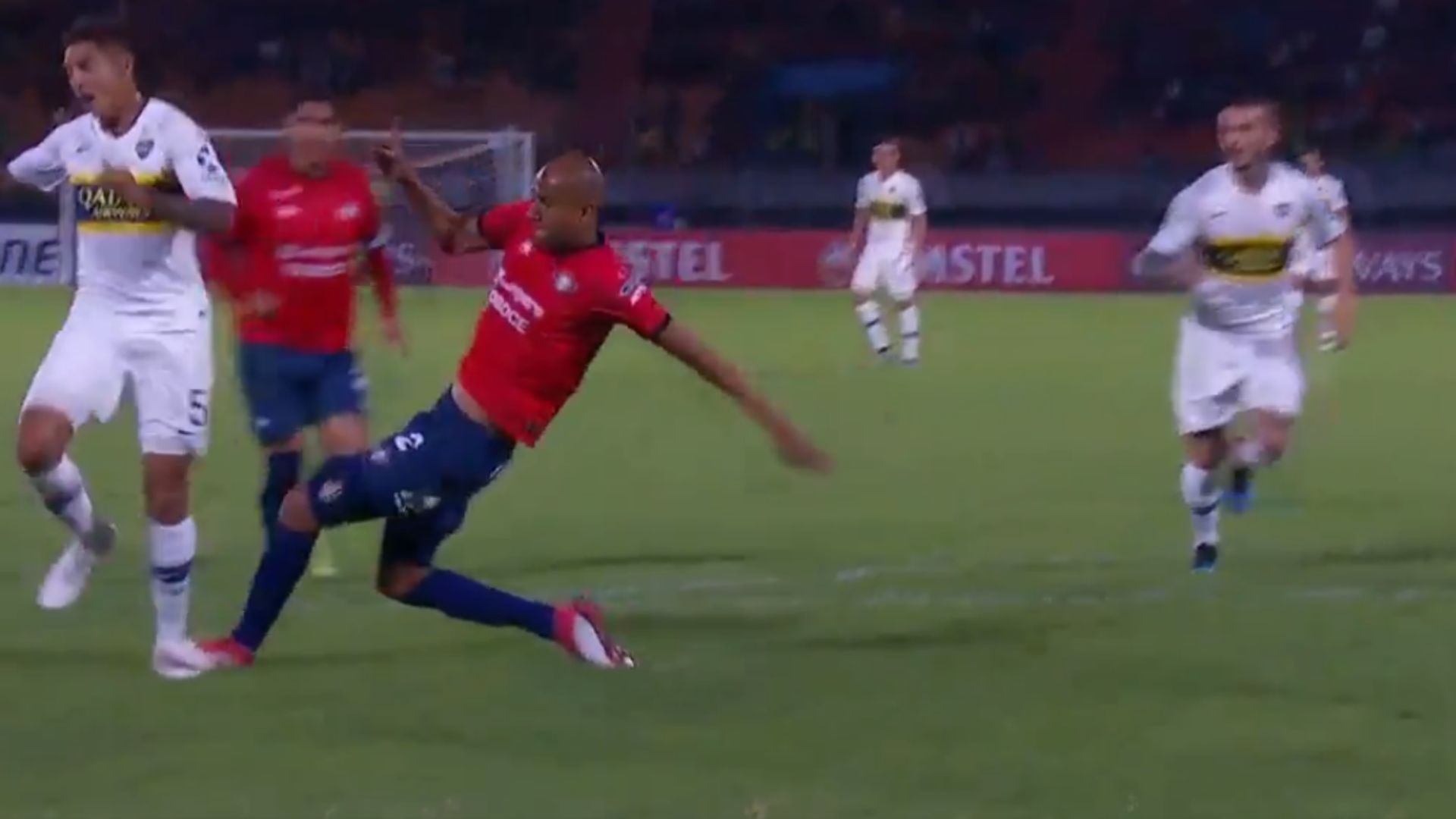 Almendra Boca Jorge Wilstermann Copa Libertadores Grupo G Fecha 1