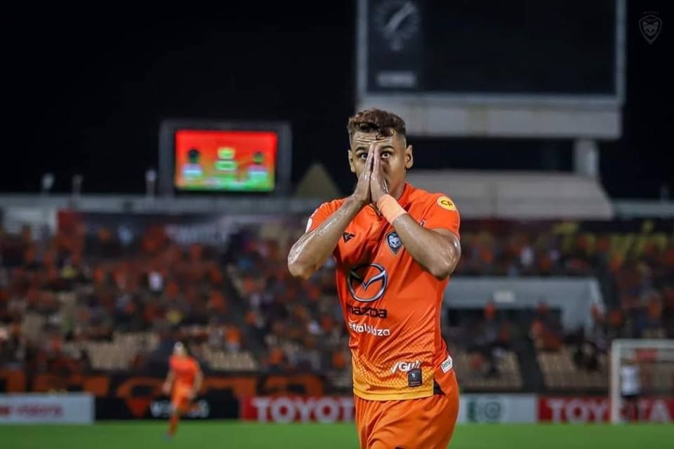 เลอันโดร อัสซัมเซา