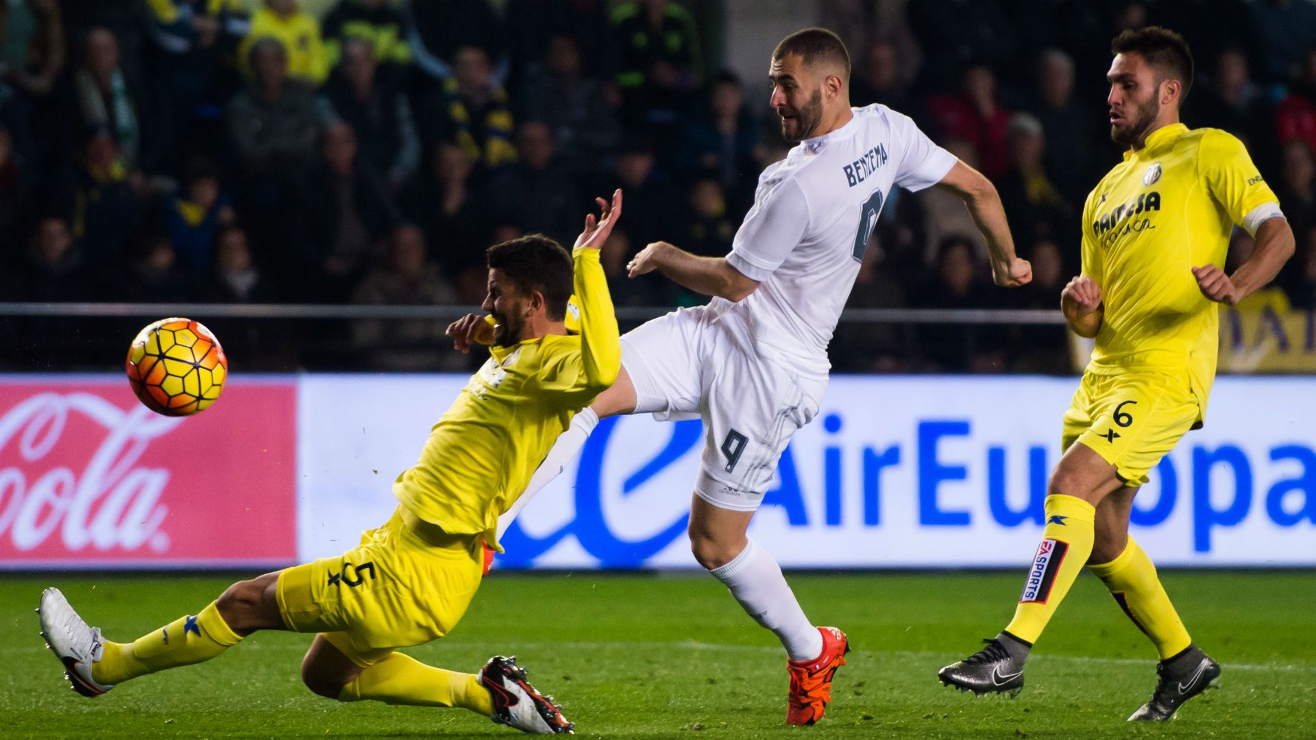 Karim Benzemá Real Madrid vs Villarreal 2015/2016 El Madrigal