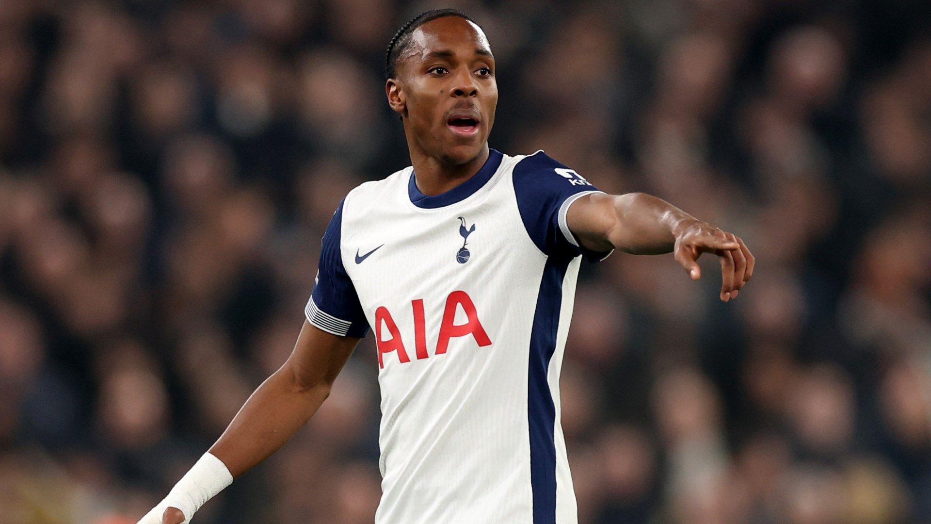 Mathys Tel mit starker Aktion! Leihgabe vom FC Bayern München stellt sich enttäuschten Fans nach erneuter Niederlage von Tottenham Hotspur