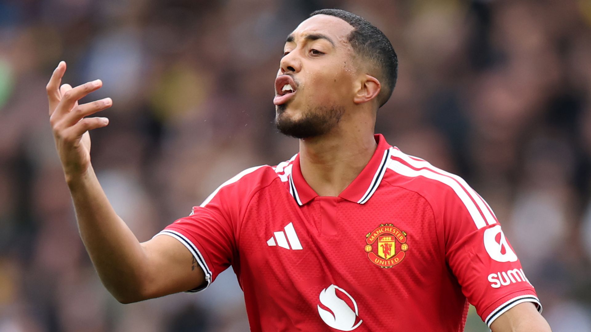 Youri Tielemans Manchester United 2026-27 home