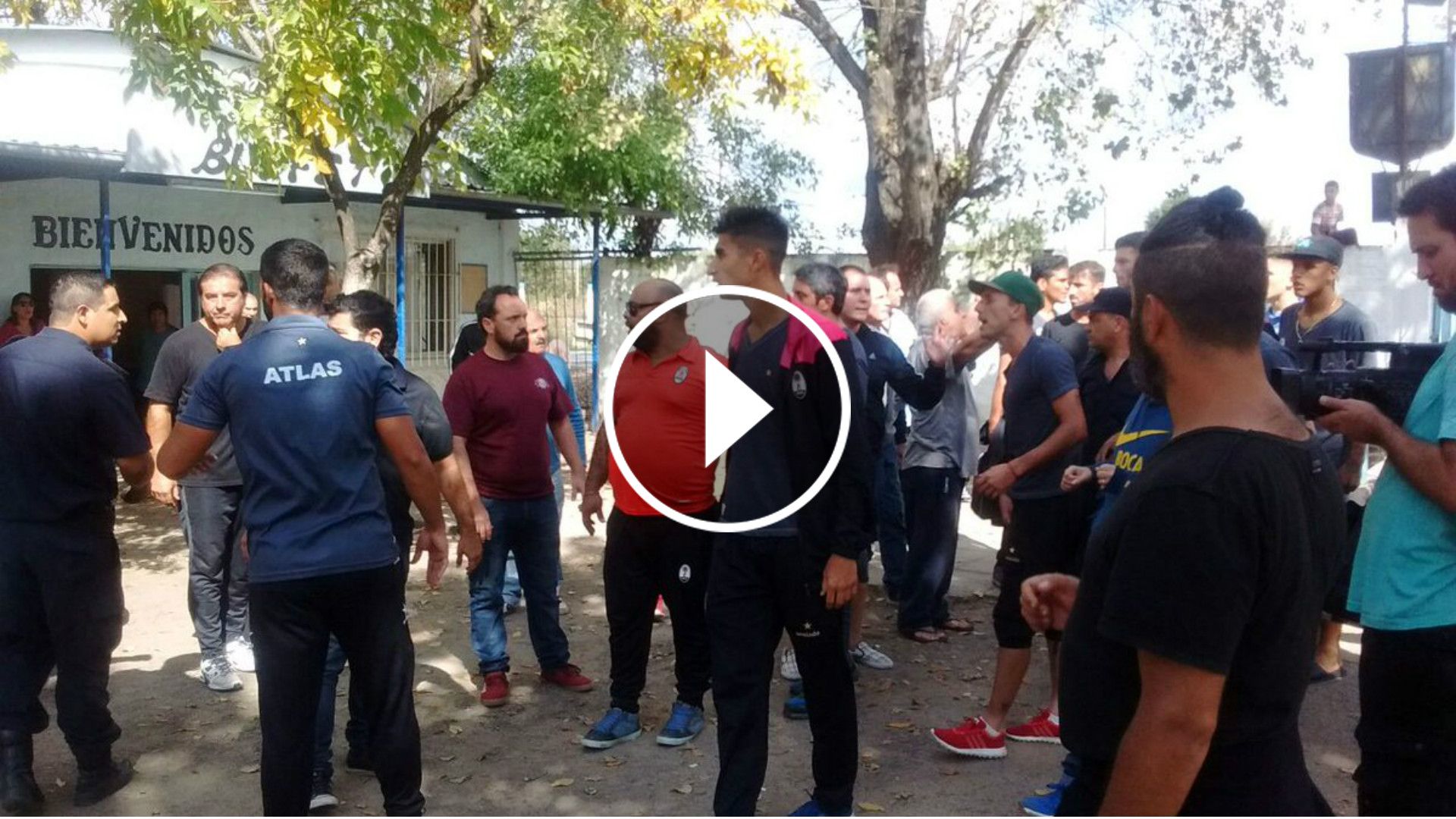 Video Atlas Liniers Pelea