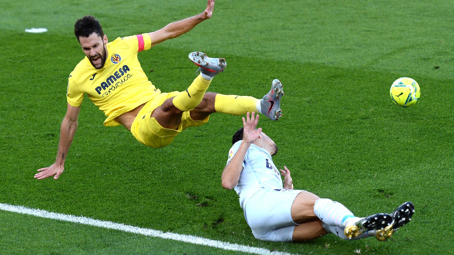 Pedraza y Gabriel Paulista (Villarreal vs. Valencia)