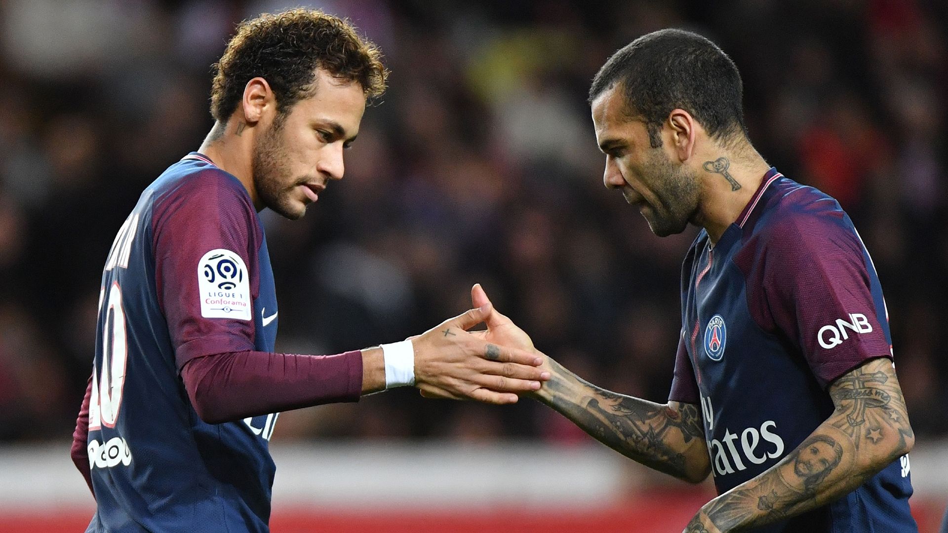 2019_4_12_NeymarAndAlves