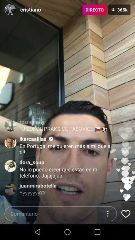 Casillas trolls Cristiano Ronaldo