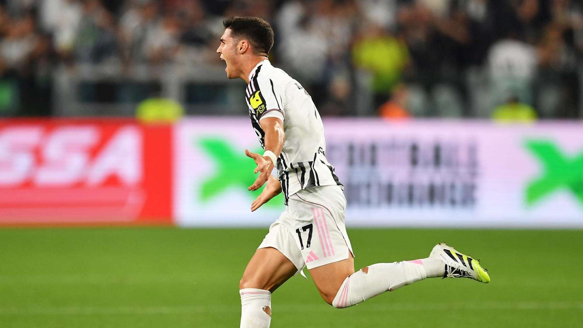 Adzic Juventus 2025 26 desk