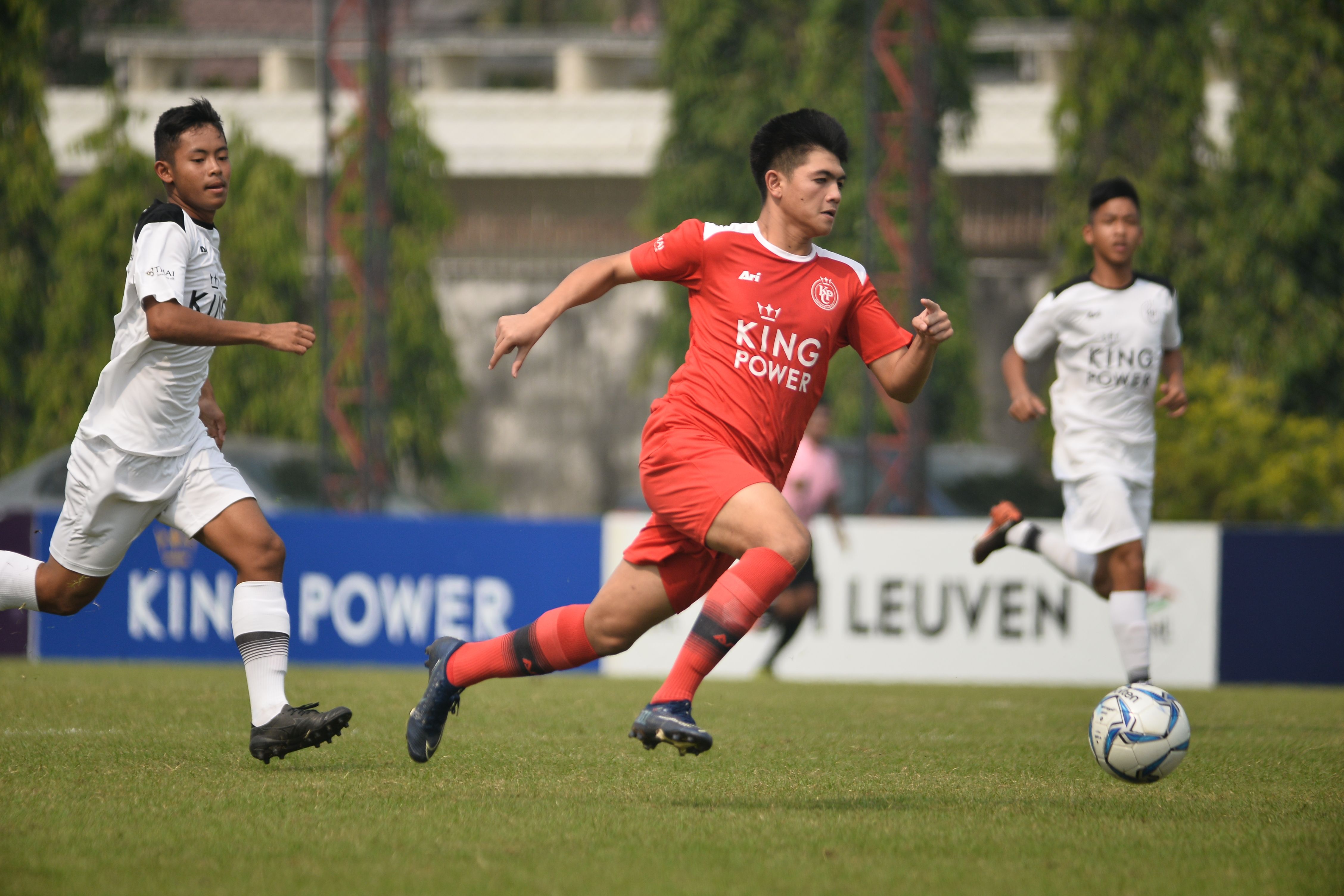 คิง เพาเวอร์ คัพ 14/01/2020