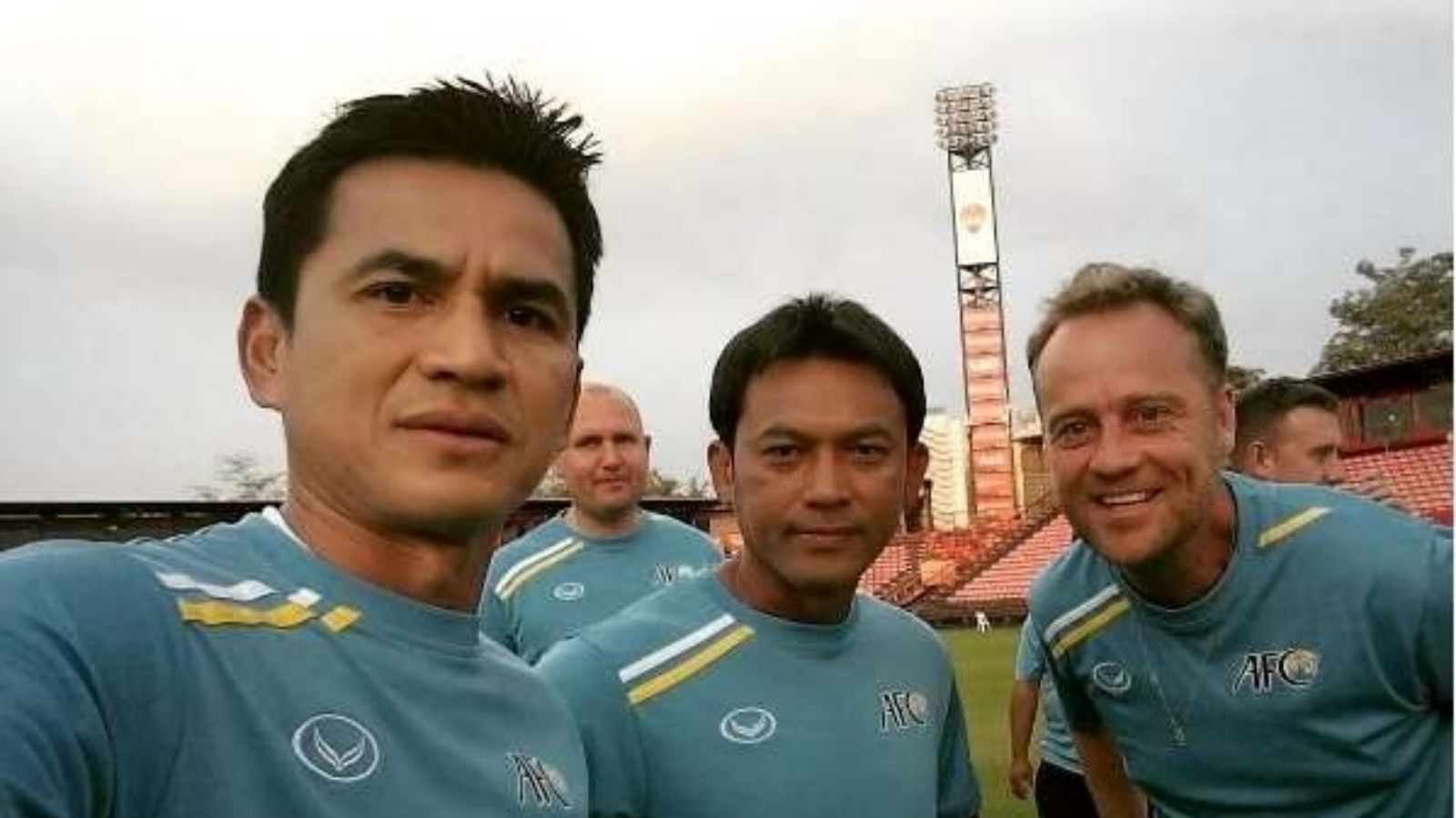 ซิโก้ - ธชตวัน