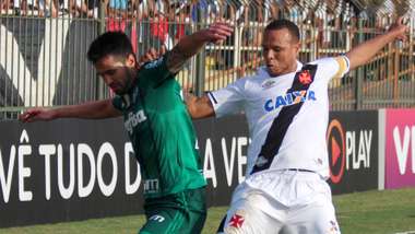 Luis Fabiano Luan Garcia Vasco Palmeiras Brasileirao Serie A 13082017