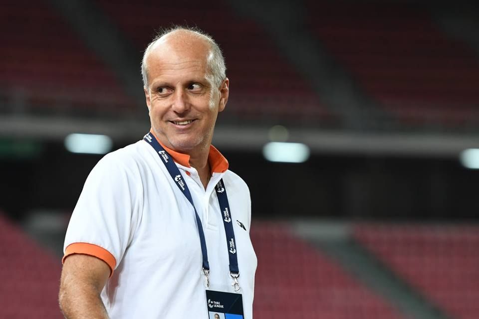 อเล็กซานเดร กามา