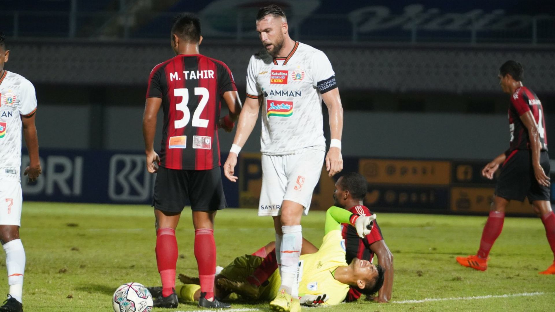 Persipura Jayapura vs Persija Jakarta (19092021)