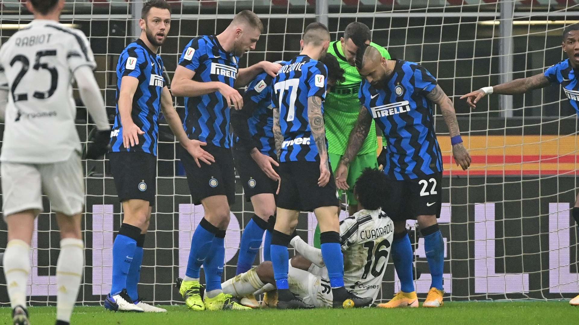 Vidal Inter Juventus Coppa Italia